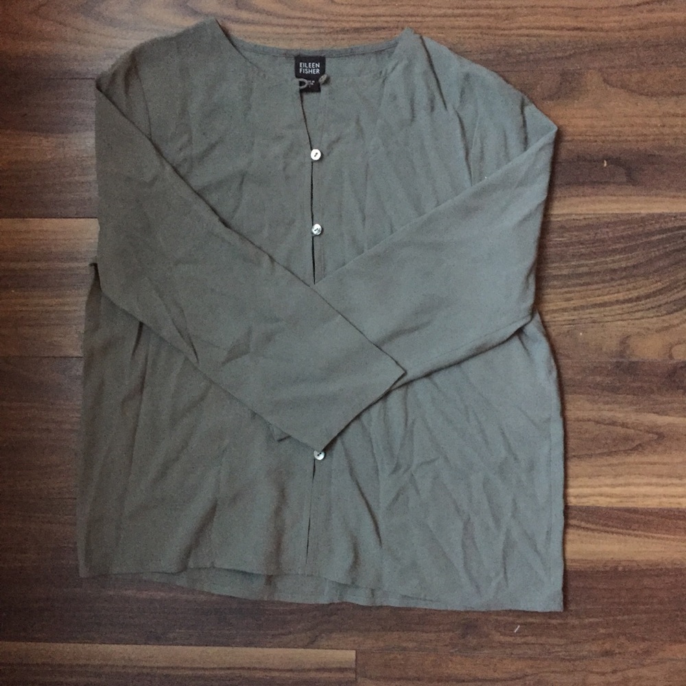 Green Eileen Fisher silk button up size S
